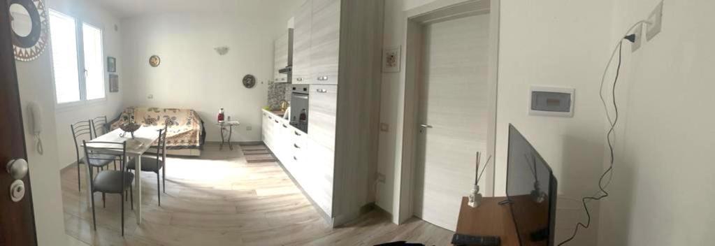 Appartamento A 2,5 Da Lecce Merine Exterior foto